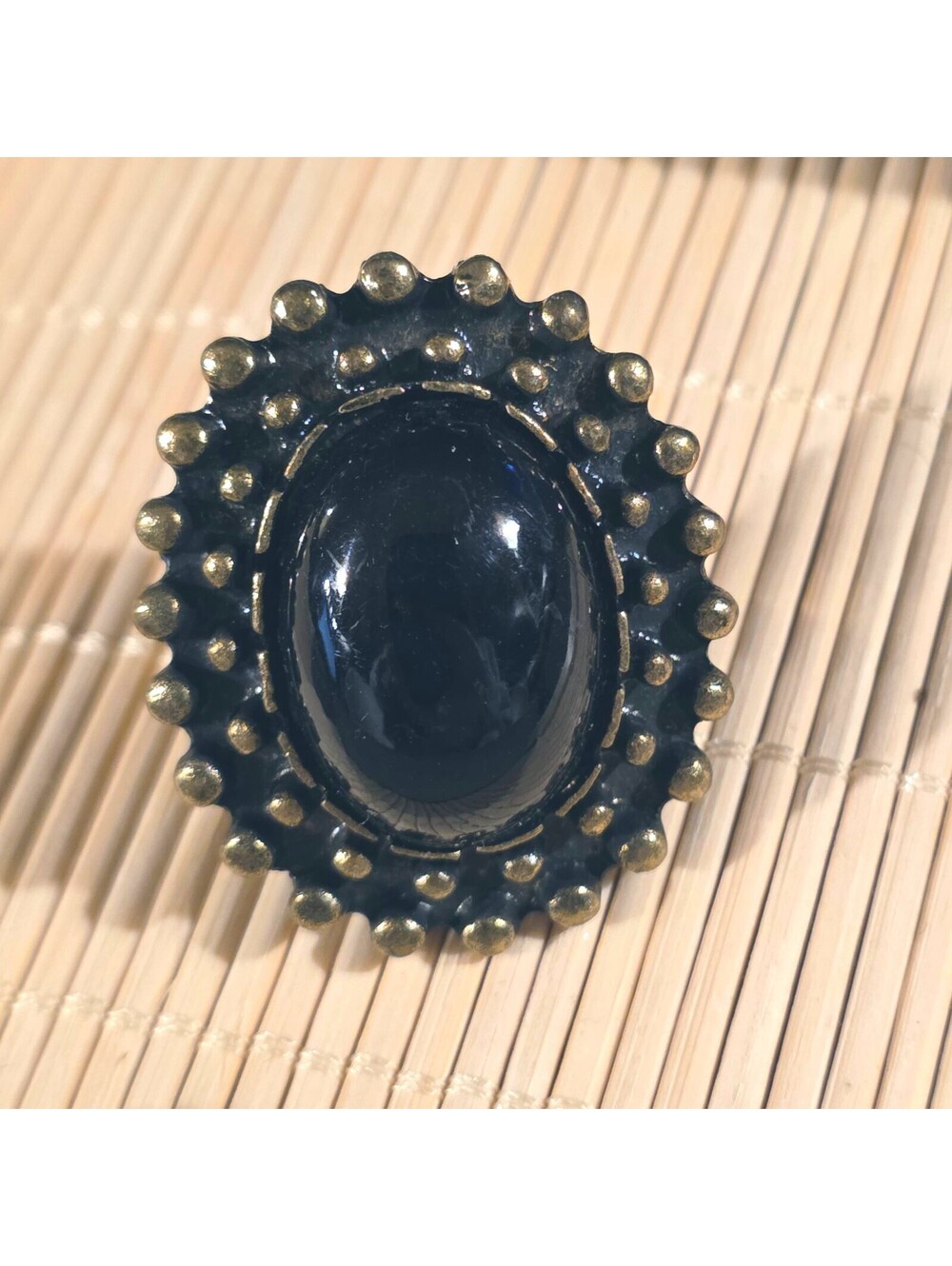 Bold Vintage 90s Bronze and Black Oval Cabochon Ring with Gothic Raised Dots